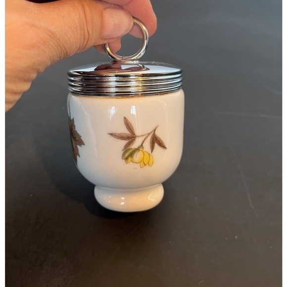 Royal Worcester Porcelain Egg Coddler. Standard Size - Picture 2 of 9